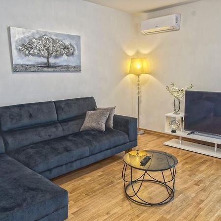 Urbana Villa Four season Zagabria Esterno foto